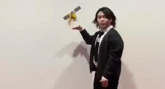 韓國大學生吃掉天價香蕉藝術品,自動插拔機器人